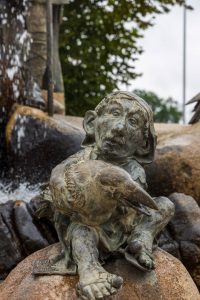 Windzwerg am Brunnen der Weisheit in Thale